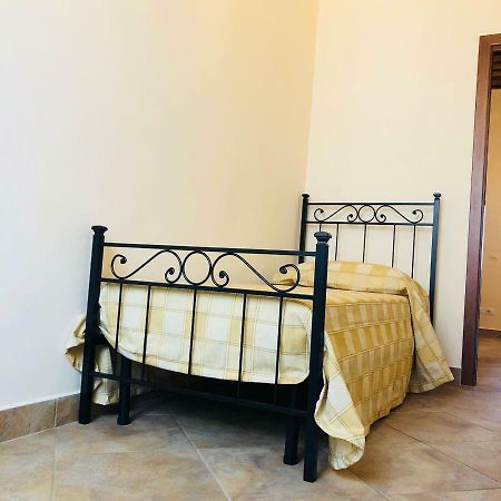 Casa Vacanze La Torretta Sutri Eksteriør bilde