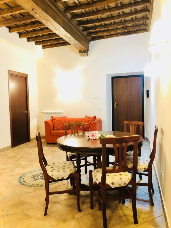Casa Vacanze La Torretta Sutri Eksteriør bilde